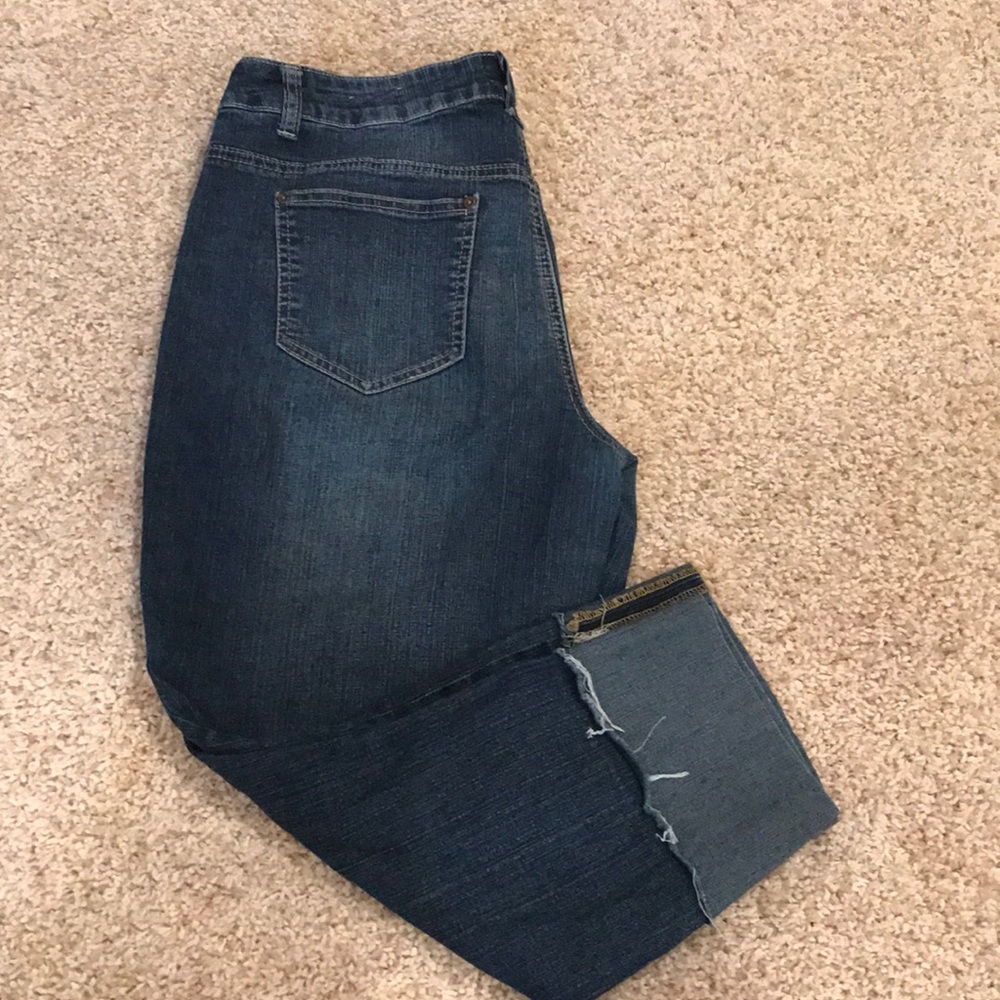 Cato Brand cropped denim w cuff